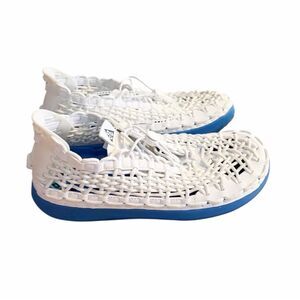 Nike ACG‎ Watercat Summit White Light Photo Blue FN5202-100 womens 8 men’s 6 New